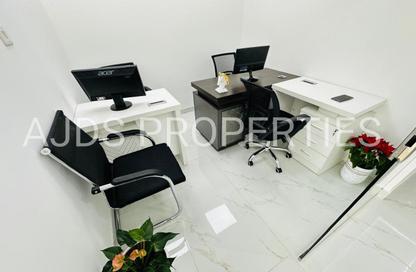 Office Space - Studio - 1 Bathroom for rent in Reem Residency - Al Karama - Dubai