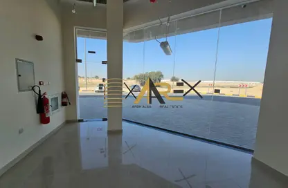 Shop - Studio - 1 Bathroom for rent in Al Zahia - Muwaileh Commercial - Sharjah