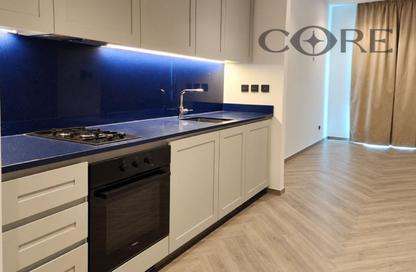 Apartment - Studio - 1 for rent in Peninsula Three - Peninsula - Business Bay - Dubai