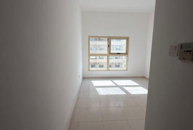 57383642 - Property Image 2