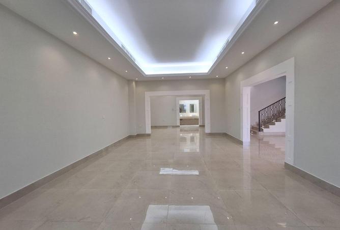 76985671 - Property Image 2