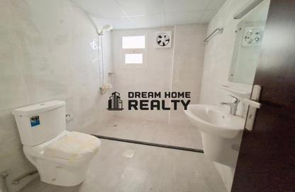 Apartment - 3 Bedrooms - 3 Bathrooms for rent in Jamal Abdul Nasser Street - Al Majaz - Sharjah