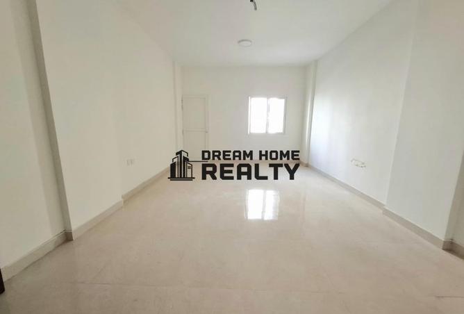 127925295 - Property Main Image