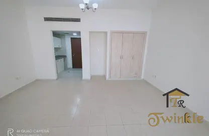 Apartment - 1 Bathroom for rent in Building G02 - Morocco Cluster - International City - Dubai