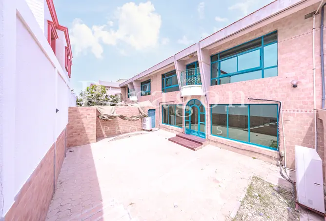 151904725 - Property Image 2