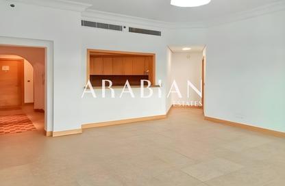 Apartment - 2 Bedrooms - 4 Bathrooms for rent in Al Dabas - Shoreline Apartments - Palm Jumeirah - Dubai