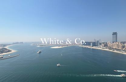 Apartment - 1 - 1 for sale in Palace Beach Residence Tower 2 - Palace Beach Residence - Emaar Beachfront - Dubai Harbour - Dubai