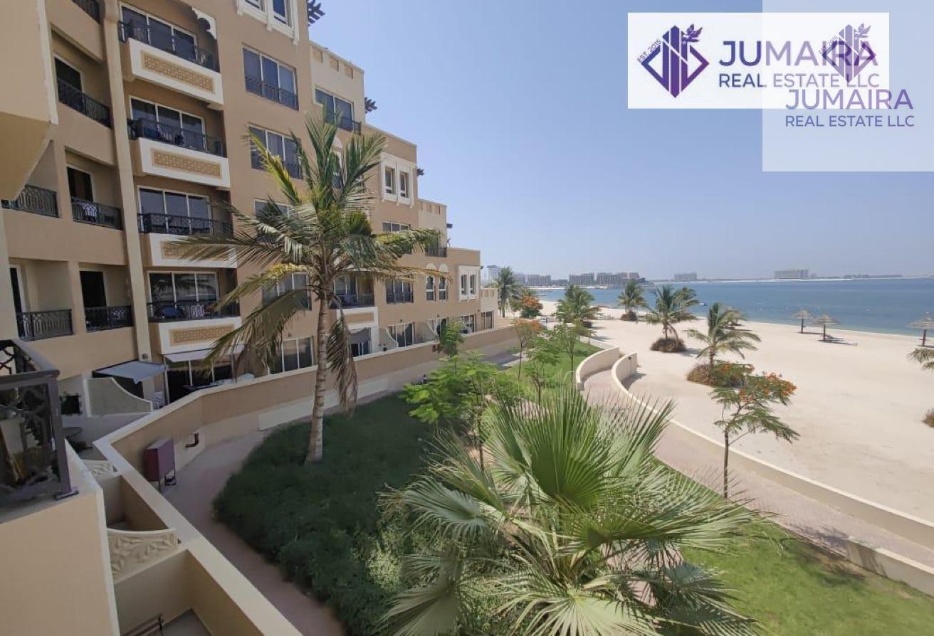 Exclusive Studio for sale | Sea View