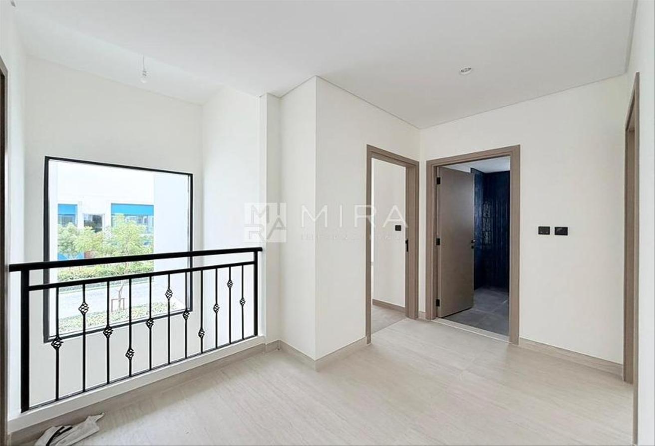 Brand New | Single Row | Ready to Move-In photo 13