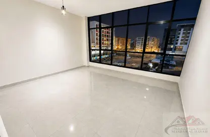 Apartment - 2 Bedrooms - 3 Bathrooms for rent in Muwaileh 29 Building - Muwaileh - Sharjah