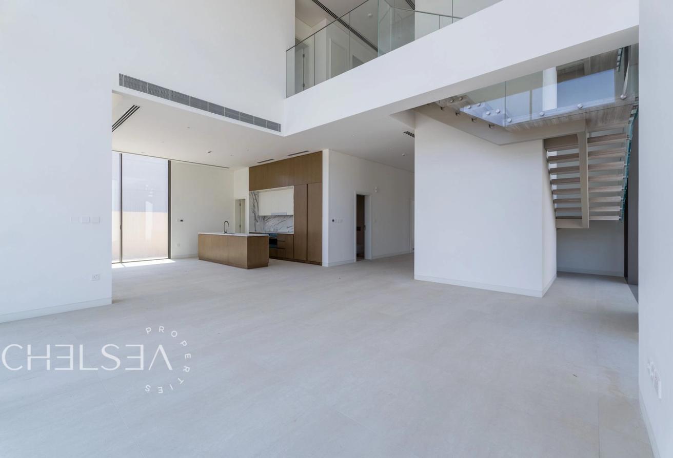 MOVE-IN READY | BRAND-NEW | COMMUNITY EXPERT photo 2