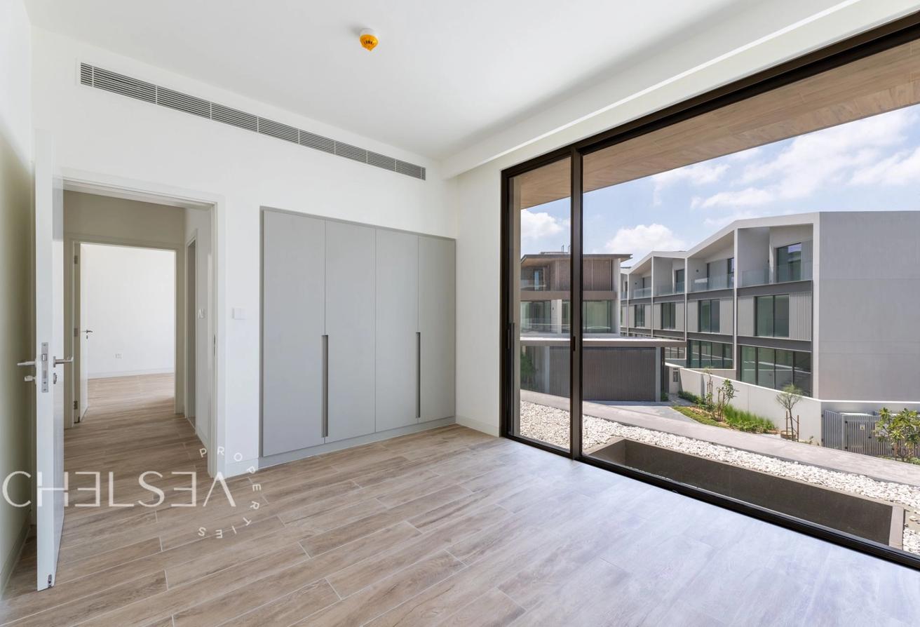 MOVE-IN READY | BRAND-NEW | COMMUNITY EXPERT photo 16