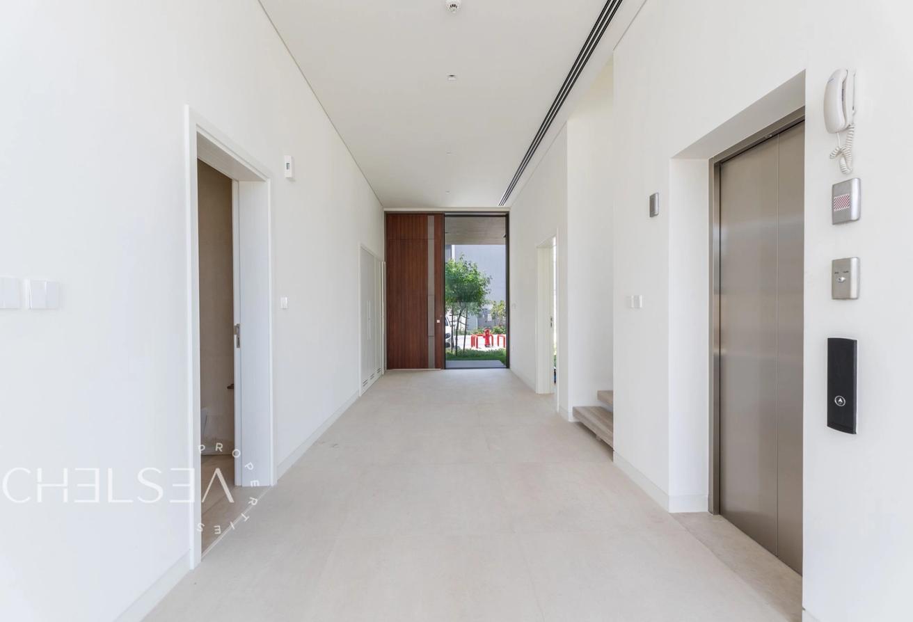 MOVE-IN READY | BRAND-NEW | COMMUNITY EXPERT photo 9
