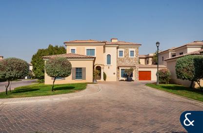 Villa - 4 - 4 for sale in Whispering Pines - Jumeirah Golf Estates - Dubai Villa - 4 - 4 for sale in Whispering Pines - Jumeirah Golf Estates - Dubai