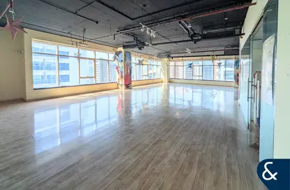 Office Space - Studio for rent in Grosvenor Business Tower - Barsha Heights (Tecom) - Dubai