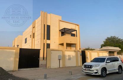 Villa - 5 - 7+ for rent in Musheiref - Ajman