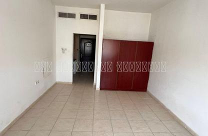 Apartment - Studio - 1 Bathroom for rent in Talal Building - Al Mujarrah - Sharjah Apartment - Studio - 1 Bathroom for rent in Talal Building - Al Mujarrah - Sharjah