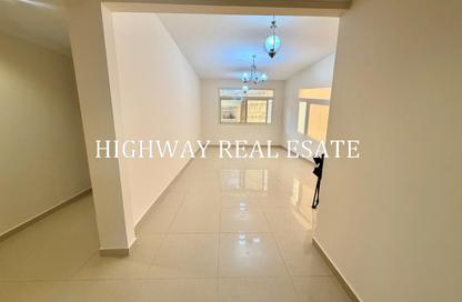 Apartment - 1 - 2 for rent in Muwaileh 29 Building - Muwaileh - Sharjah