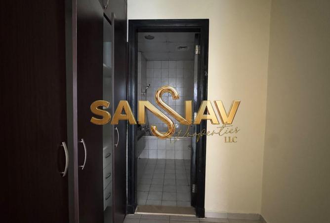 2BR | 3 Bath | Contemporary Cluster