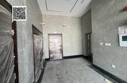 عمارة بالكامل - 7+ - 7+ للبيع في برج الغروب - العالية - عجمان