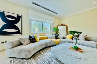 Villa - 3 Bedrooms - 3 Bathrooms for rent in District 7 - Jumeirah Park - Dubai