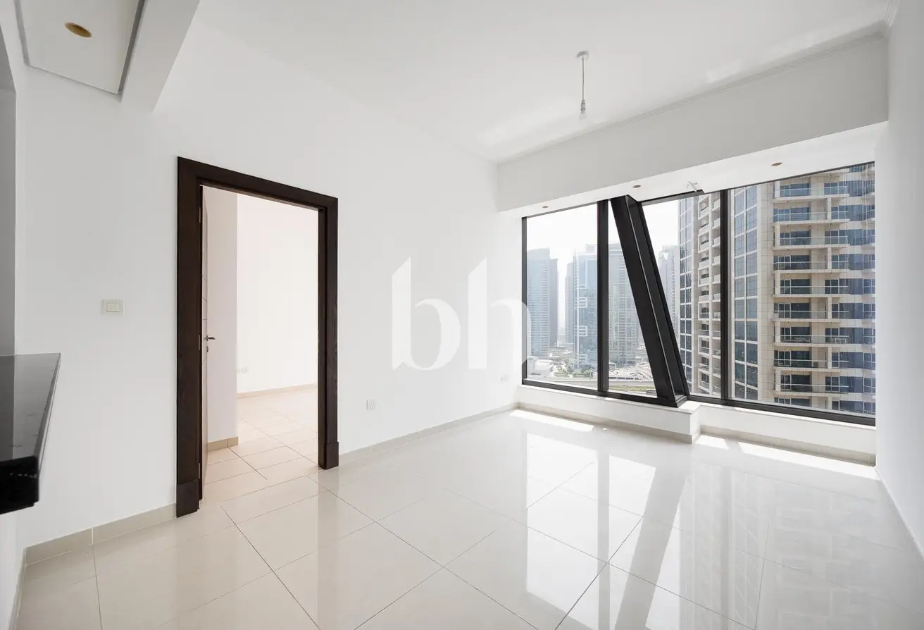 136536439 - Property Main Image