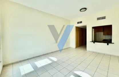 شقة - 1 حمام للايجار في مبنى 108-137 - طراز حديث - ديسكفري جاردنز - دبي