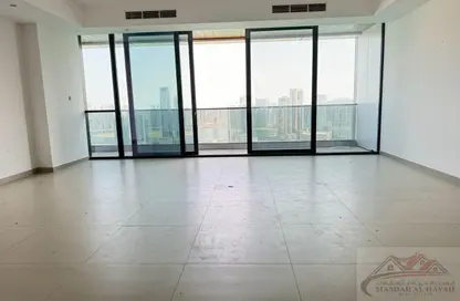 شقة - 3 غرف نوم - 3 حمامات للبيع في برج لا بلاج - الممزر - الشارقة - الشارقة