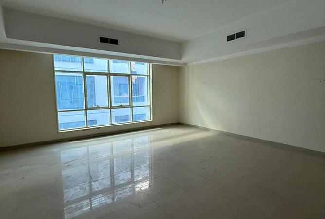 87045429 - Property Main Image