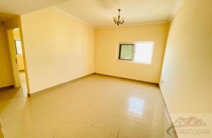 Apartment - 1 Bedroom - 2 Bathrooms for rent in Muwaileh 29 Building - Muwaileh - Sharjah