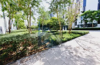 شقة - 1 حمام للايجار في إيست فييليدج - الجادة - الشارقة