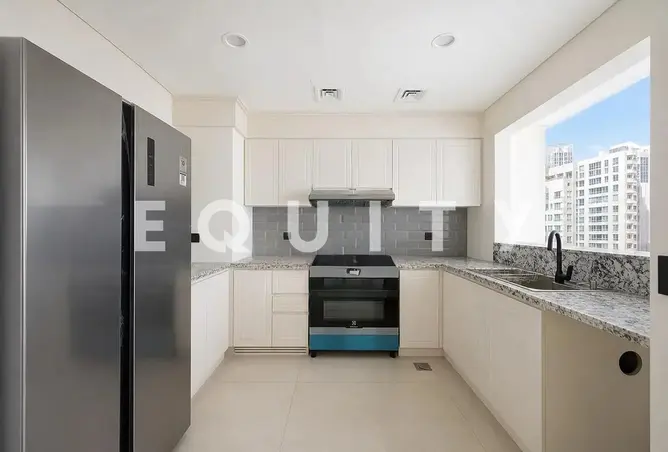137428860 - Property Image 3