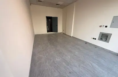 متجر - استوديو - 1 حمام للايجار في الجرف الصناعية 3 - الجرف الصناعية - عجمان متجر - استوديو - 1 حمام للايجار في الجرف الصناعية 3 - الجرف الصناعية - عجمان