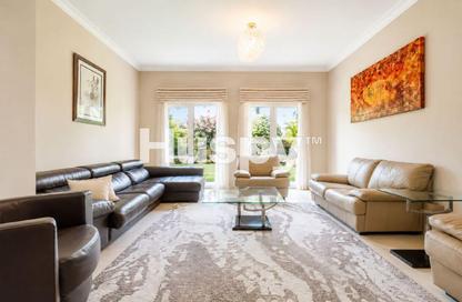 Villa - 4 Bedrooms - 5 Bathrooms for sale in Meadows 2 - Meadows - Dubai