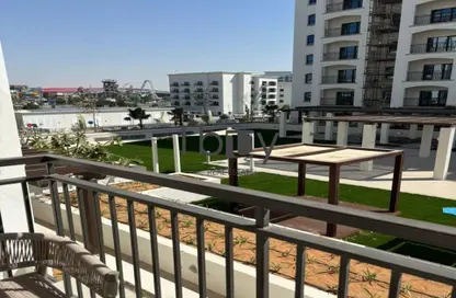 Apartment - 2 Bedrooms - 3 Bathrooms for rent in Views G - Yas Golf Collection - Yas Island - Abu Dhabi