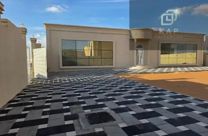 Villa - 3 Bedrooms - 5 Bathrooms for rent in Al Riffa - Ras Al Khaimah
