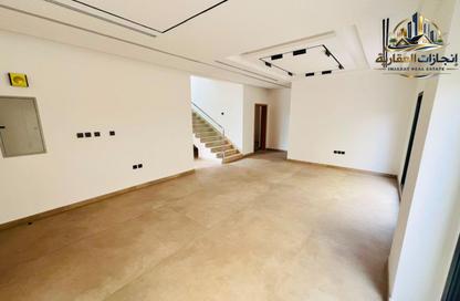 Villa - 4 Bedrooms - 6 Bathrooms for rent in Al Zaheya Gardens - Al Zahya - Ajman Villa - 4 Bedrooms - 6 Bathrooms for rent in Al Zaheya Gardens - Al Zahya - Ajman