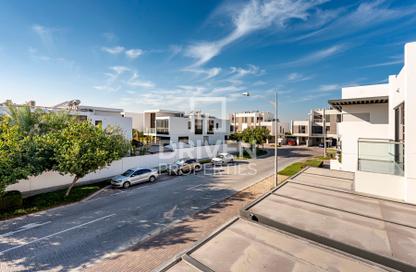 Villa - 5 - 5 for sale in Juniper - Damac Hills 2 - Dubai