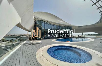 Townhouse - 4 - 5 for rent in Al Sail Tower - Al Dana - Al Raha Beach - Abu Dhabi
