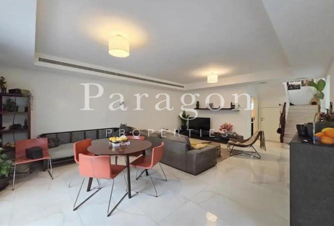 73115843 - Property Image 2