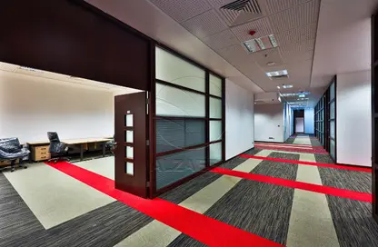 مكتب - غرفة نوم - 1 حمام للايجار في ابراج كريسنت - الخالدية - أبوظبي