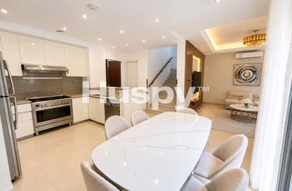 Townhouse - 3 - 4 for sale in Zahra Townhouses - Town Square - Dubai