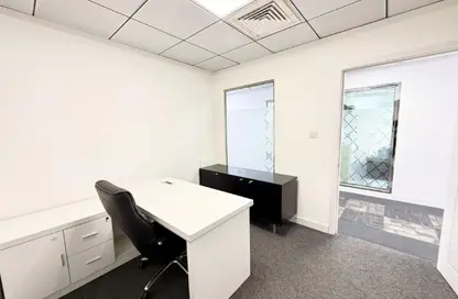 مكتب - استوديو - 2 حمامات للايجار في برج مدينة زايد - منطقة المرور - أبوظبي