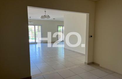 Villa - 3 Bedrooms - 4 Bathrooms for rent in Nakheel Villas - District 12 - Jumeirah Village Circle - Dubai Villa - 3 Bedrooms - 4 Bathrooms for rent in Nakheel Villas - District 12 - Jumeirah Village Circle - Dubai