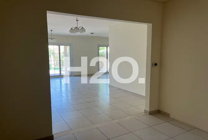 105978476 - Property Image 2