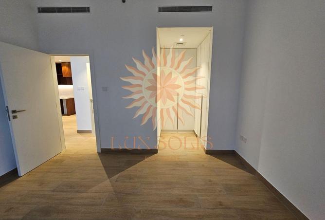 71085167 - صورة العقار 3