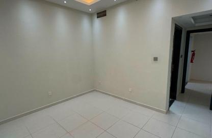 Apartment - 1 Bedroom - 2 Bathrooms for rent in Paradise Lakes Tower B6 - Paradise Lakes Towers - Emirates City - Ajman Apartment - 1 Bedroom - 2 Bathrooms for rent in Paradise Lakes Tower B6 - Paradise Lakes Towers - Emirates City - Ajman