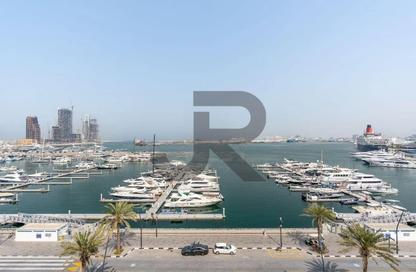 Apartment - 3 Bedrooms - 4 Bathrooms for rent in Seagate Building 2 - Seagate - Mina Rashid - Dubai