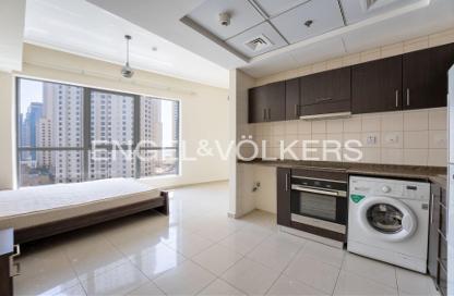 Apartment - Studio - 1 Bathroom for rent in Bay Central Tower West - Bay Central - Dubai Marina - Dubai Apartment - Studio - 1 Bathroom for rent in Bay Central Tower West - Bay Central - Dubai Marina - Dubai