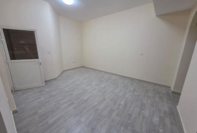 16043180 - Property Main Image